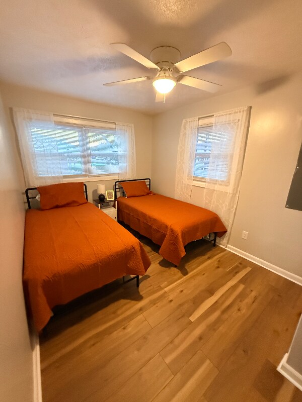 Building Photo - 4501 Greenfield Dr