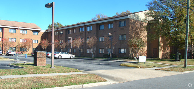 Primary Photo - Granby House
