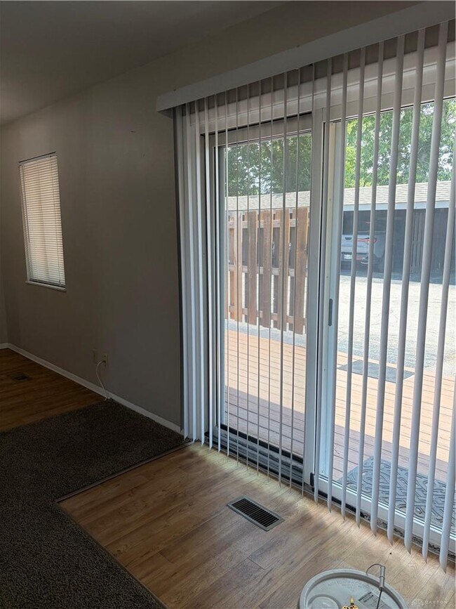 Building Photo - 6078 Norwell Dr