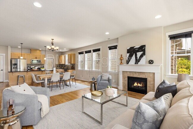 Building Photo - 14780 NW Hydrangea Ct