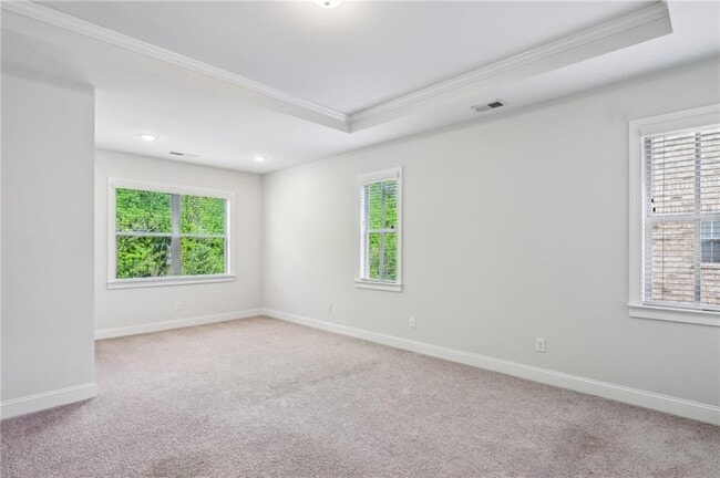 Building Photo - 687 Avondale Creek Dr.