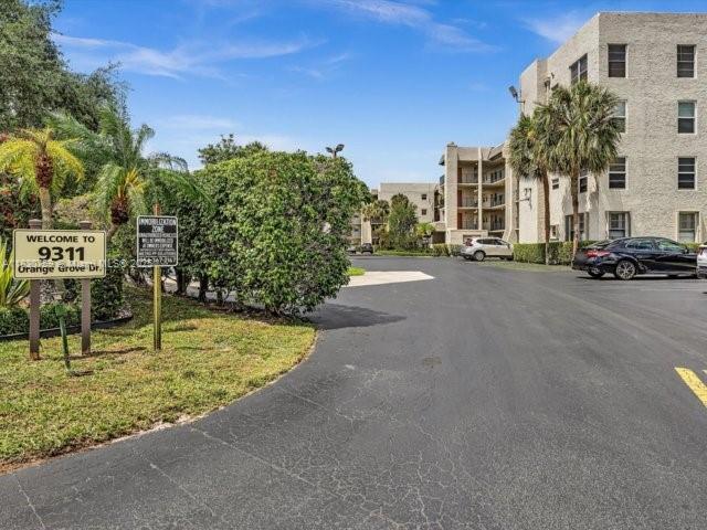 Building Photo - 9311 Orange Grove Dr