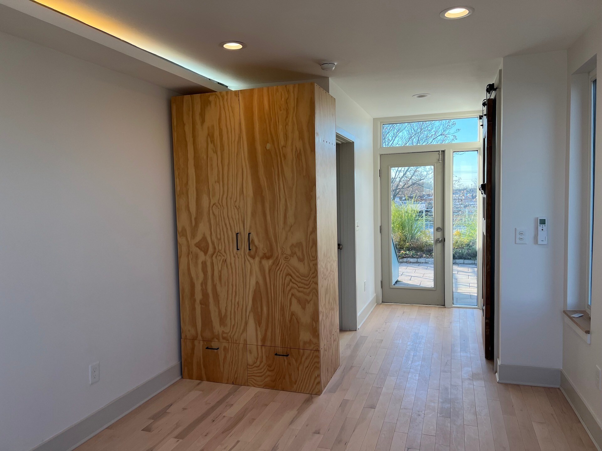 Building Photo - 2019 S Beechwood St