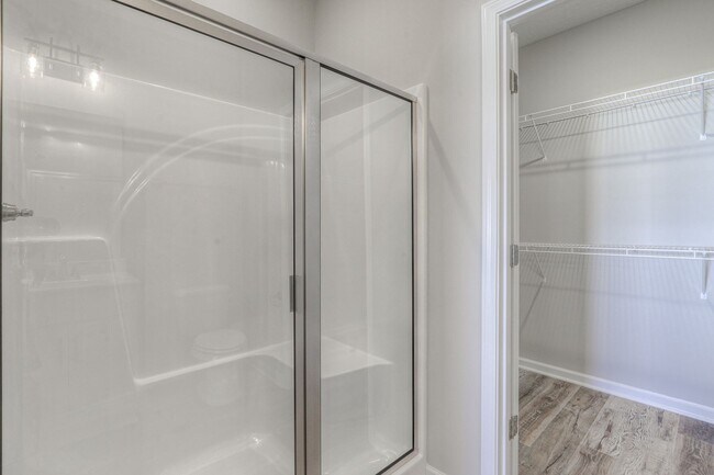 Building Photo - BRAND NEW 3 Bed 2 Bath Home with Fenced in...
