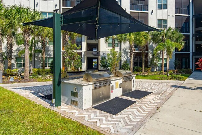 Building Photo - 8890 Founders Square Dr