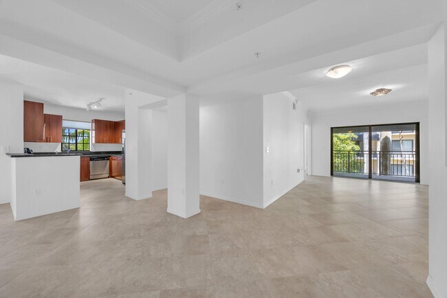 Building Photo - 4907 Midtown Ln