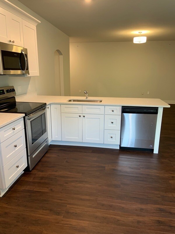 Building Photo - 5664 Norway Spruce Dr