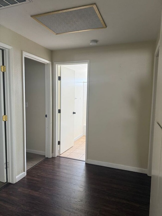 Building Photo - Spacious 3-Bedroom Home in Reno with a Large Backyard