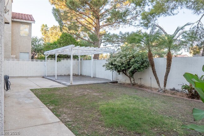 Building Photo - 7608 Botany Bay Dr