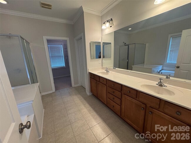 Building Photo - 16008 Caranna Ct