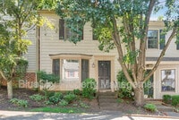Building Photo - 1012 Huntwood Ln