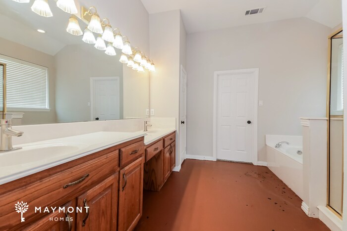 Building Photo - 1161 Masters Dr