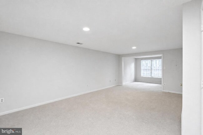 Building Photo - 3940 Kathryn Jean Ct