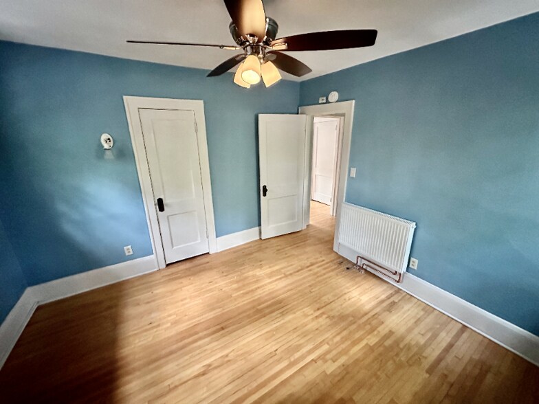 Building Photo - 931 Ashland Ave