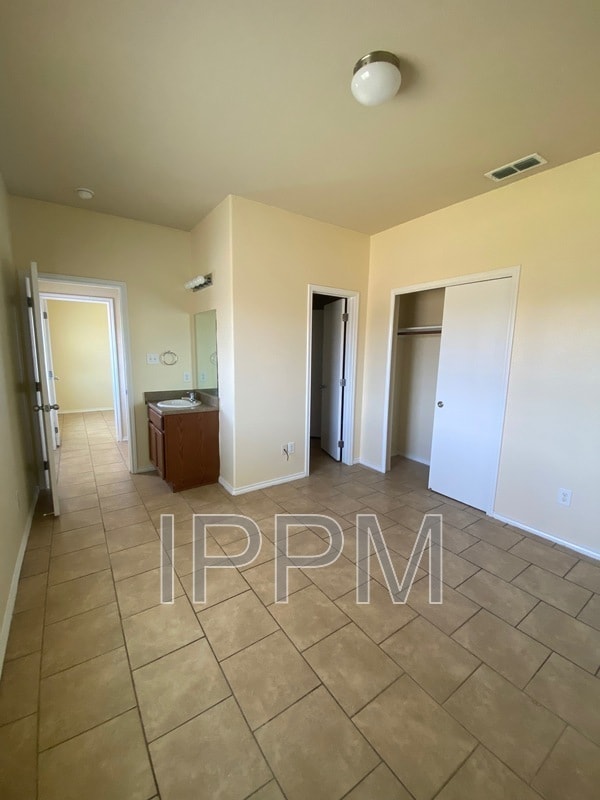 Building Photo - 17117 Lemon Ave