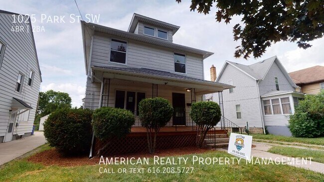 Primary Photo - 1025 Park St SW