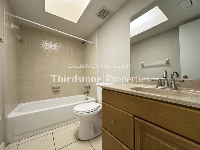 Building Photo - 5143 Indian Lakes Ct