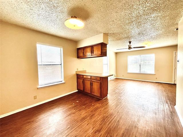 Building Photo - 2620 Bolivar St