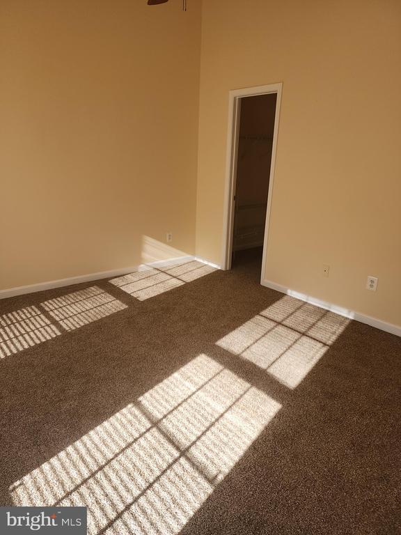 Building Photo - 12102 Wallower Way