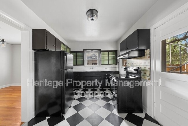 Building Photo - 109 W Norwood Ct