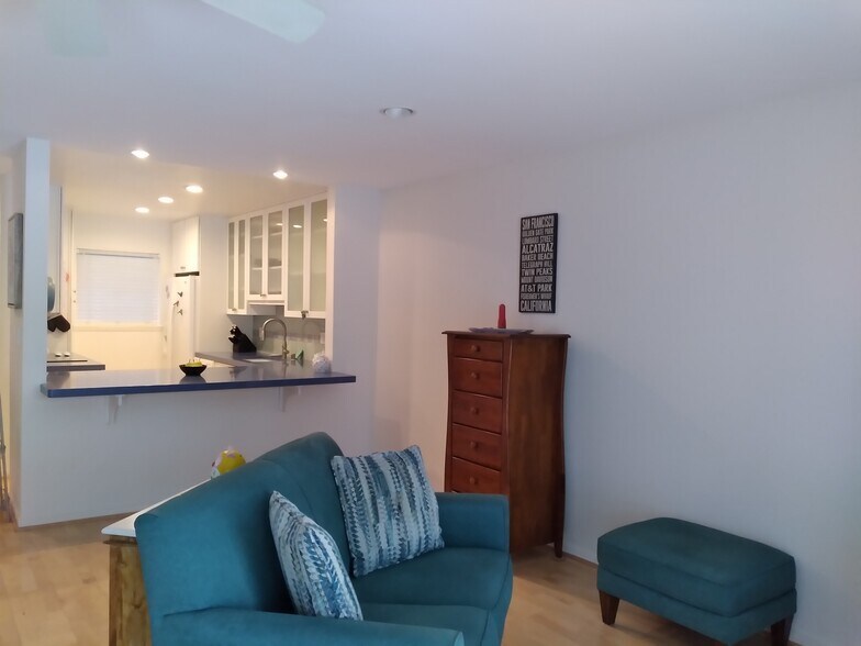 Living room with view of beautiful Kitchen - 250 The Vlg