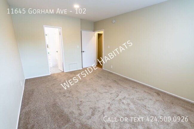 Building Photo - 11645 Gorham Ave