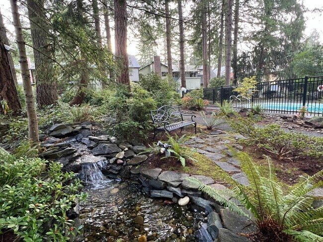 Building Photo - Westside Condo w/ Pool & Garage (Water Included)