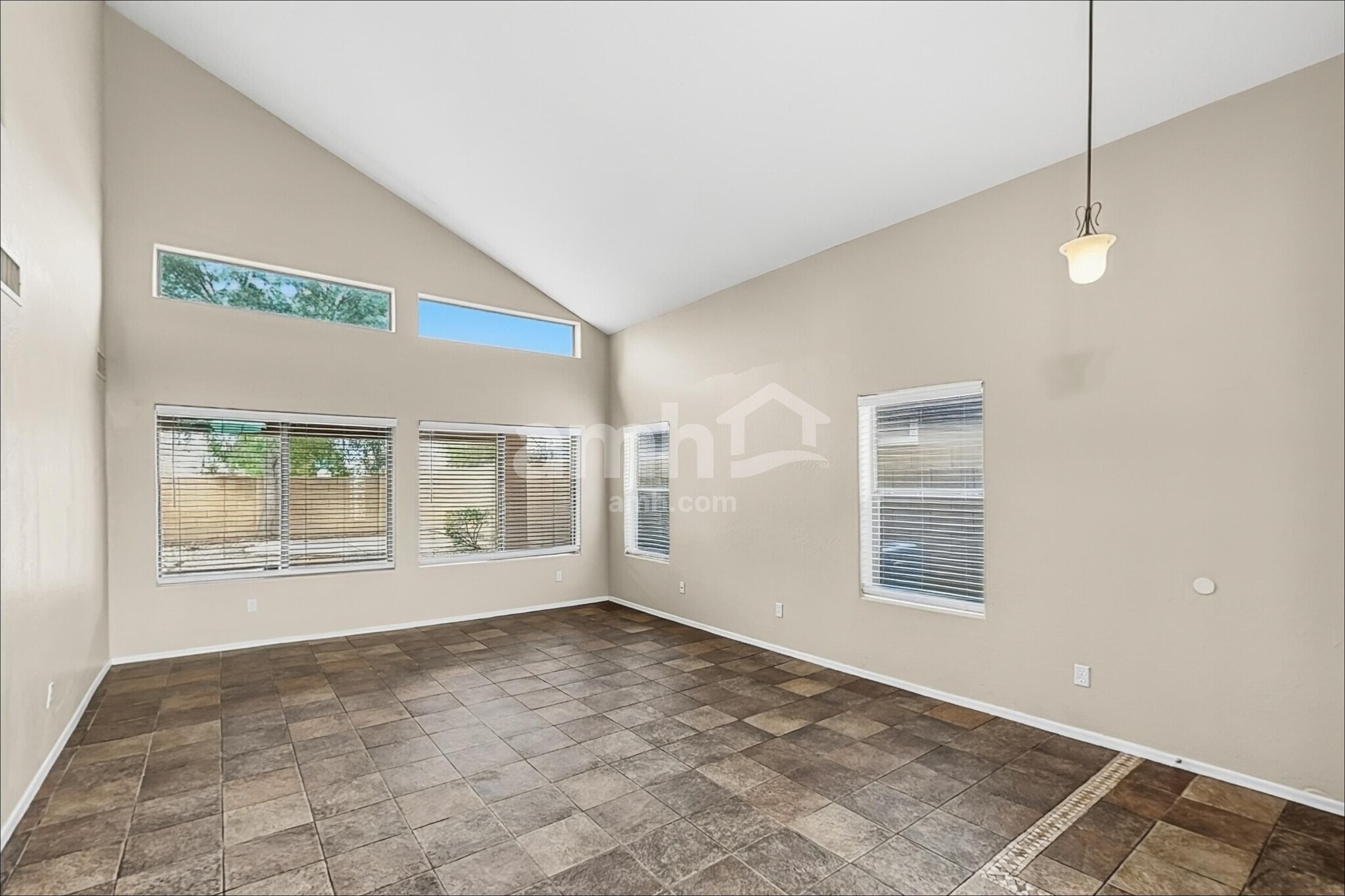 Building Photo - 2982 S 256th Dr