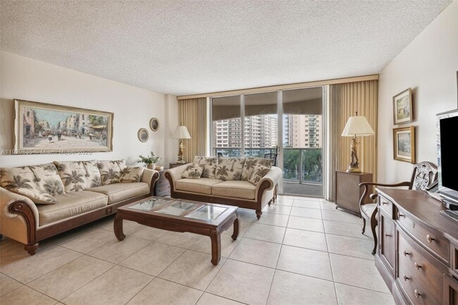 Building Photo - 3800 S Ocean Dr