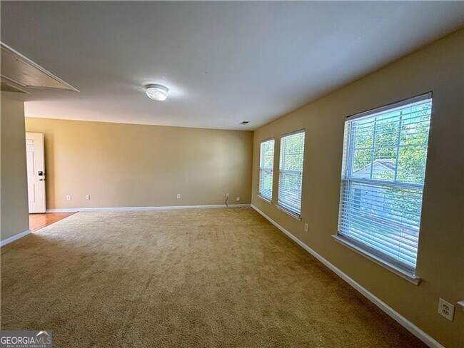 Building Photo - 7888 The Lakes Point