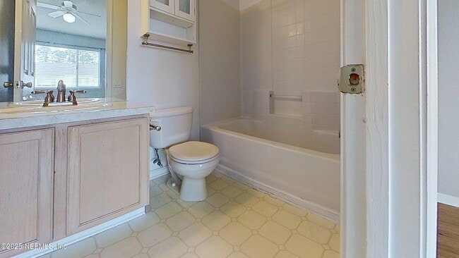 Building Photo - 12311 Kensington Lakes Dr