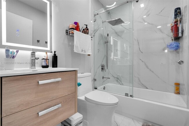 Building Photo - 15452 SW 50th Terrace