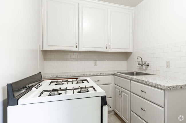 1BR, 1BA - 600SF - Gran Valle Apartments