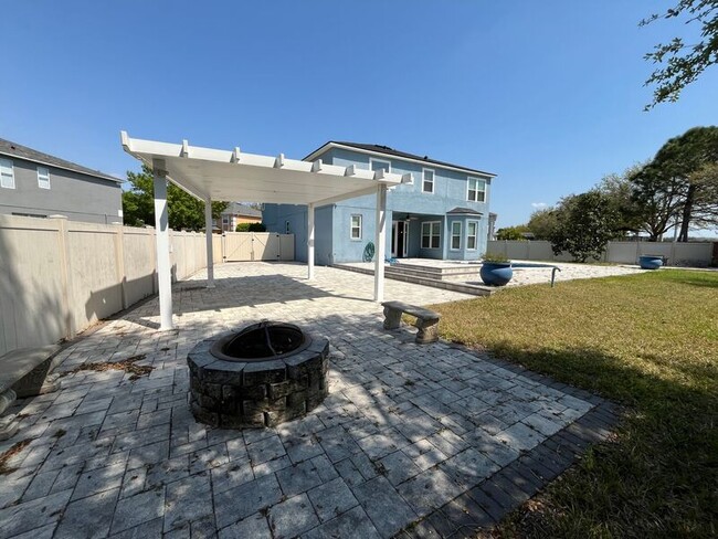Building Photo - 13110 Moss Park Ridge Dr