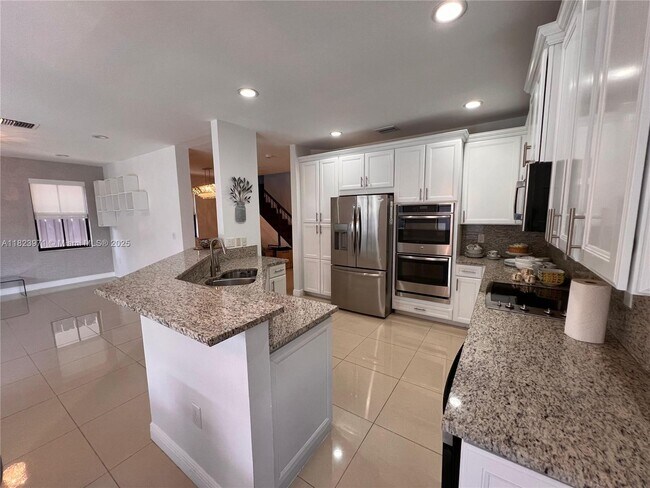 Building Photo - 8744 NW 99th Path