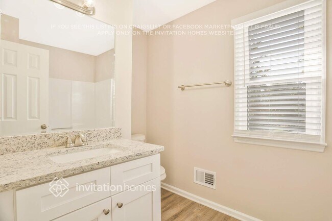 Building Photo - 2447 Doubletree Dr NW