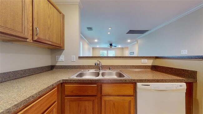 Building Photo - 1535 Nichole Woods Dr
