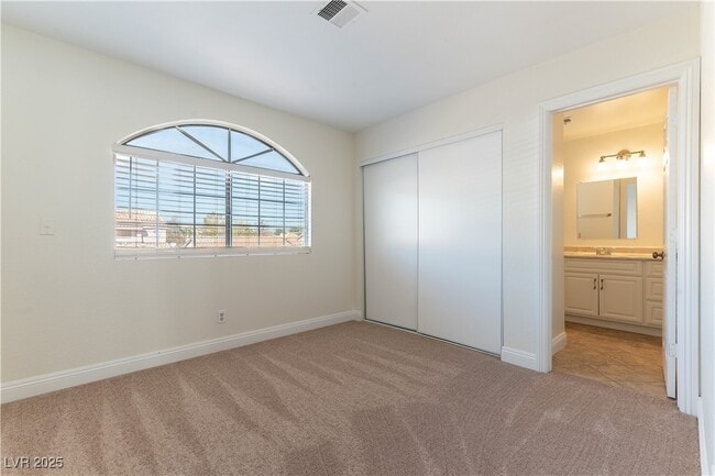 Building Photo - 1464 Harmony Hill Dr