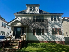 Building Photo - 3540 E 154th St