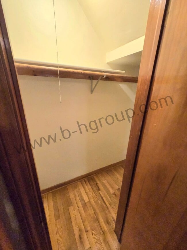 Building Photo - 5412 41st Ave