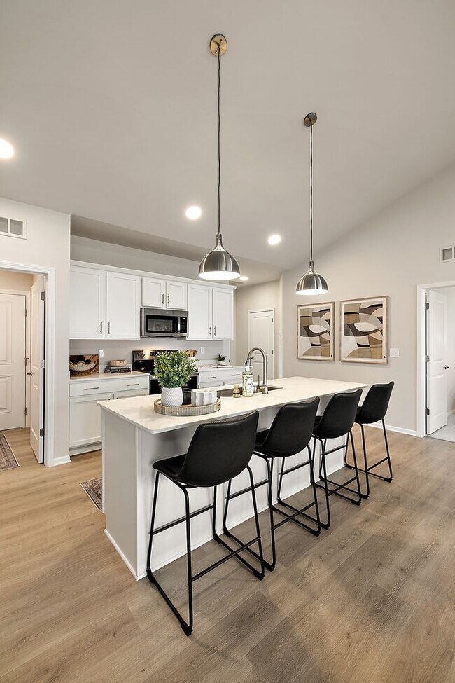 Building Photo - *NEW CONSTRUCTION* 3 Bedroom 3 Bath Ranch ...