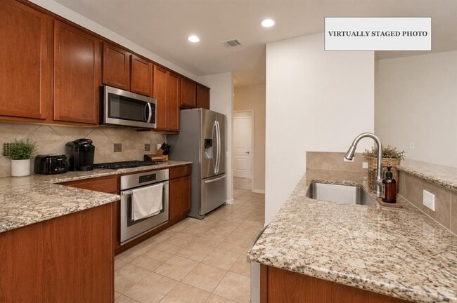 Building Photo - 4193 Fairmeadow Dr