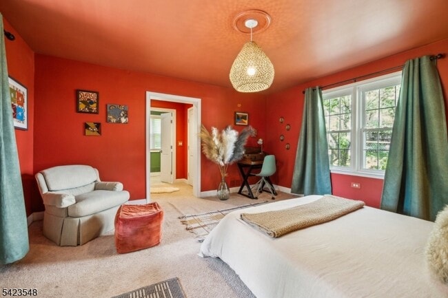 Building Photo - 678 Springfield Ave