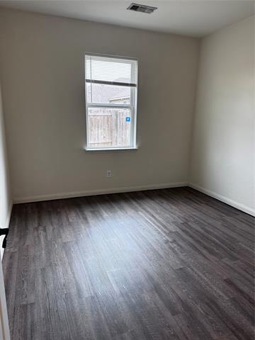 Building Photo - 813 Oak Valley