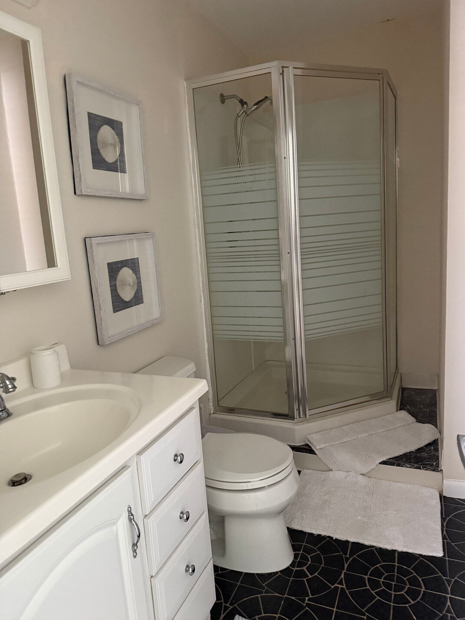 Building Photo - 96 Seaspray Ct