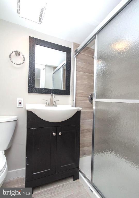 Building Photo - 1271 S 24th St