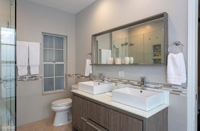 Building Photo - 3 br, 3 bath House - 361 SW 20th Rd