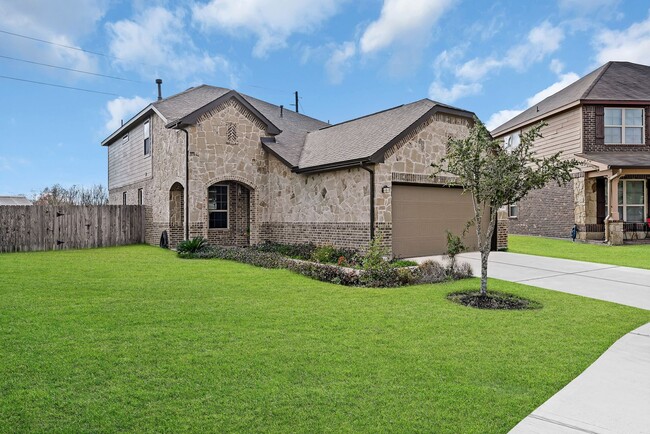 Primary Photo - Raintree Village in Katy!