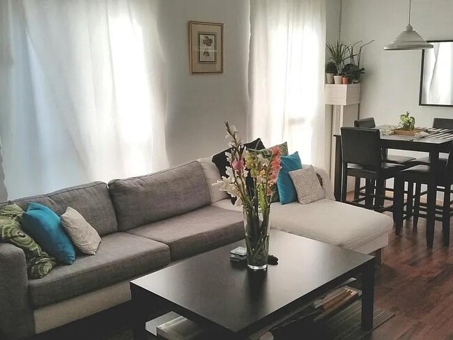 Primary Photo - 3432 Willowrun Dr