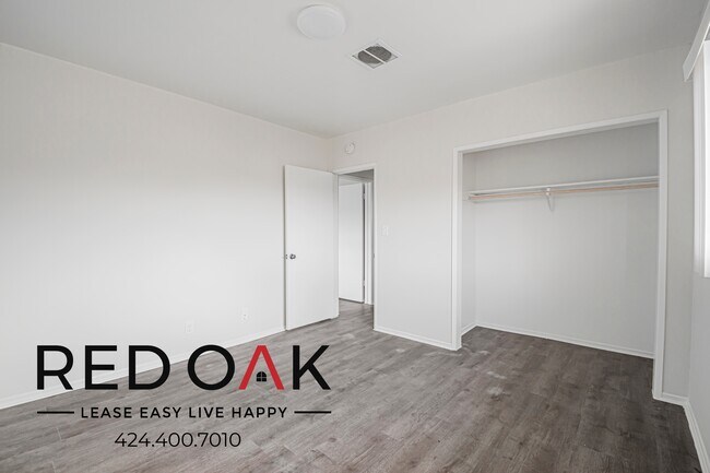 Building Photo - 1365 Orange Grove Ave